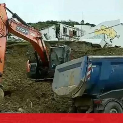 Trabalhos de limpeza seguem em Porto Brandão após deslizamento de terras