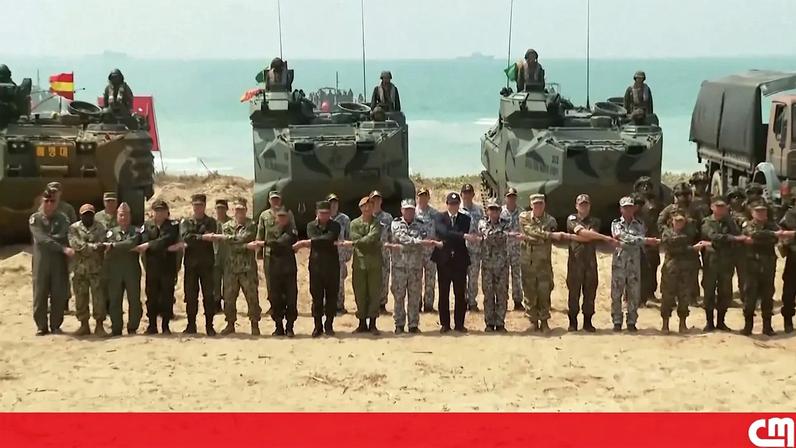 As imagens dos treinos conjuntos dos EUA, Tailândia, Coreia do Sul e Singapura no ‘Cobra Gold 2026’