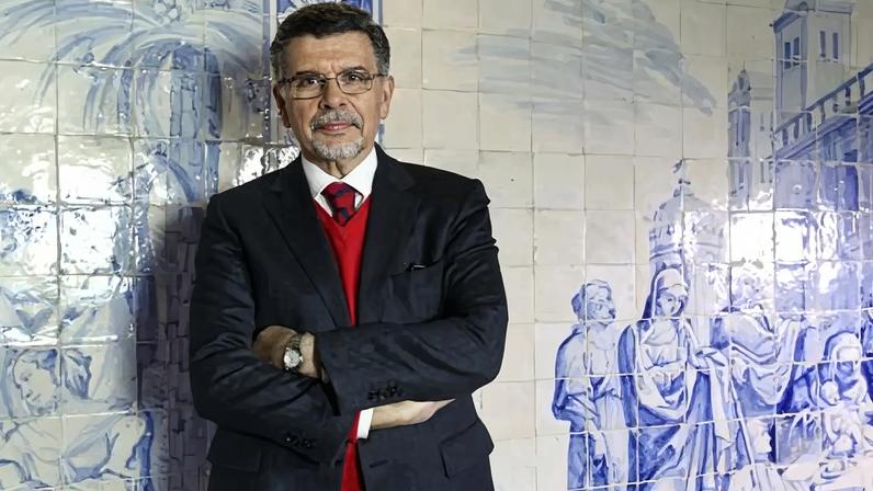 António Capucho considera "bizarra" atribuição de pelouros ao Chega em Cascais