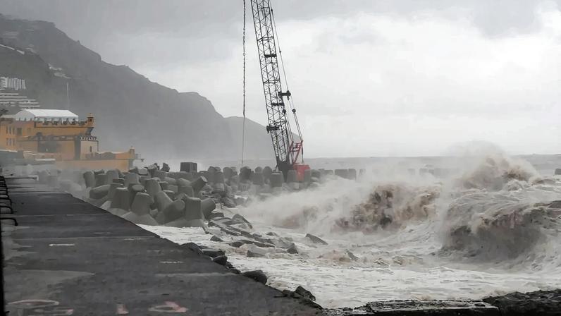 Agitação marítima