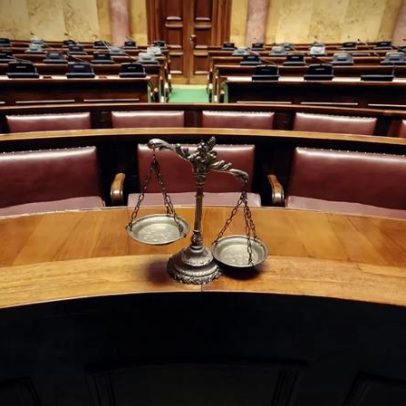 Justiça declara insolvência de 17 pessoas por dia