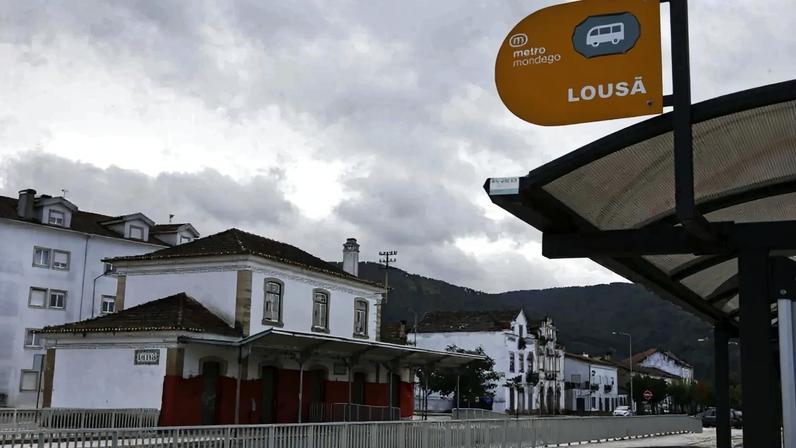 Câmara de Coimbra aumenta preço de intermodal para bombeiros e funcionários