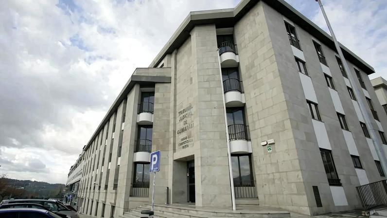 PJ detém octogenário suspeito de atirar contra vizinho em Barcelos