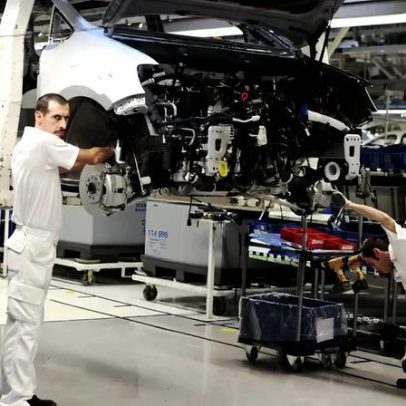 Trabalhadores da Autoeuropa prometem continuar luta contra o pacote laboral