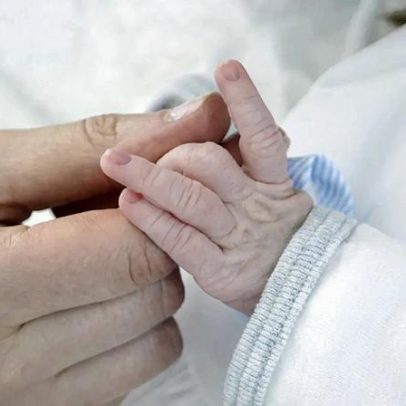 Ruído rosa para adormecer bebés? Sons de banda larga prejudicam sono