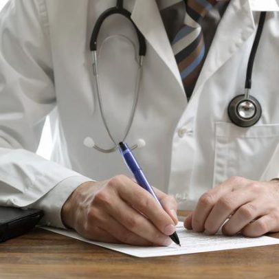 Médicos internistas defendem novo modelo hospitalar frente à pressão no SNS