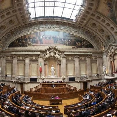 Parlamento aprova proposta do Governo para acelerar processos na Justiça
