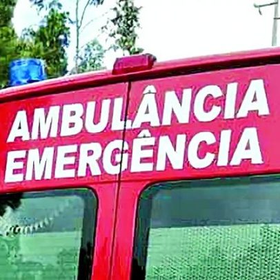 Colisão de três veículos deixa dois feridos e corta trânsito no IP3 em Tondela