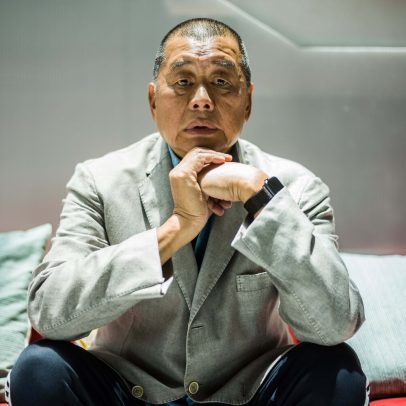 Ex-magnata pró-democracia condenada por lei que silenciou dissidência em HK