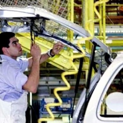Trabalhadores da Autoeuropa aprovam acordo laboral válido até junho de 2027