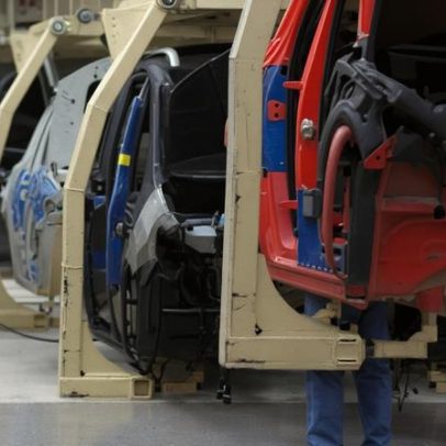 Autoeuropa interrompe produção noturna por problemas de abastecimento
