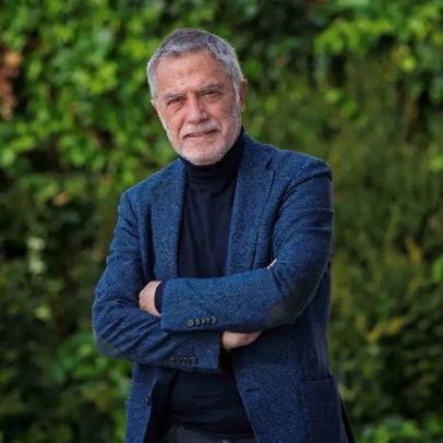 Virgílio Castelo recorda excessos do passado e acorda sem memória num banco de jardim