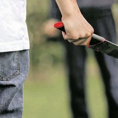 Agressor de facada em Loures refugia-se em casa após ataque