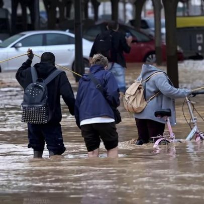 Espanha levanta alerta vermelho por mau tempo; buscas por desaparecida