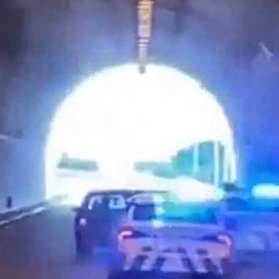 Dois carros da PSP danificados durante perseguição automóvel