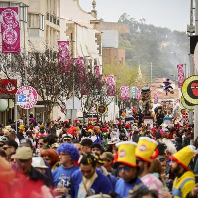 Vários municípios do Centro do país cancelam desfiles de Carnaval