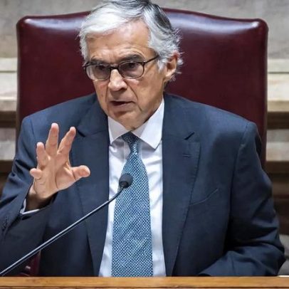 Aguiar-Branco consulta partidos sobre adiamento do debate quinzenal com PM