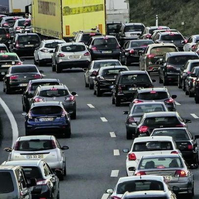 Circulação interrompida no acesso do Estoril à A5, direção Estoril-Lisboa