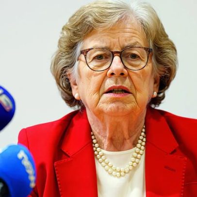 Maria Lúcia Amaral deixa de ser ministra após críticas