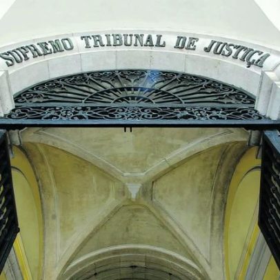 Juiz Manuel Mota Botelho condenado por recurso à prostituição de menores