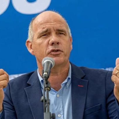 PCP diz que lay-off a 100% será facilmente resolvido e pede lições ao Governo