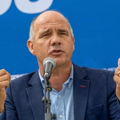 Raimundo desafia Governo a centrar-se na reconstrução