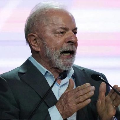 Presidente assina lei para distribuir gás gratuito a 15 milhões de famílias