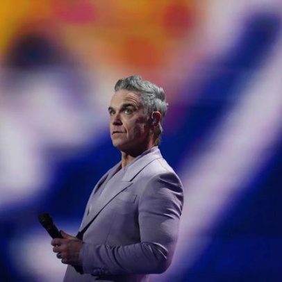 Robbie Williams partilha foto rara da casa e dos filhos no aniversário