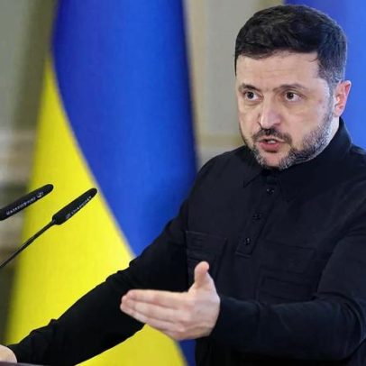 Zelensky nega alegações de Moscovo sobre entrega de armas nucleares