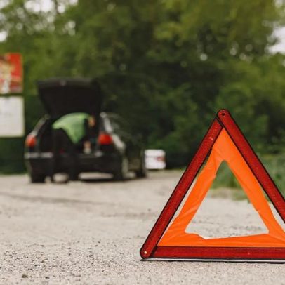 Acidente na A2 entre camião e carro deixa um ferido em Alcácer do Sal