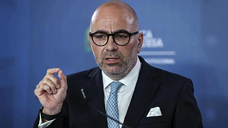 Miguel Pinto Luz fala sobre o controlo das fronteiras portuguesas