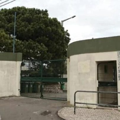 Profissionais da educação exigem melhores condições na Trafaria, Almada