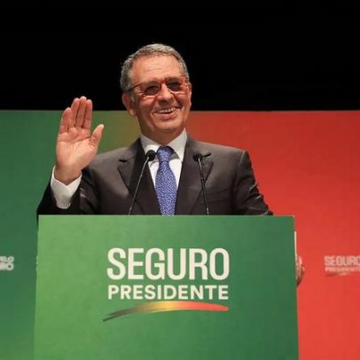 Segunda volta menos renhida que em 1986, PSD sem posição oficial