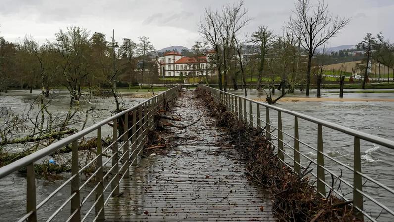 Cheias e mau tempo em Portugal