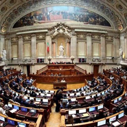 Governo solicita novo adiamento do debate quinzenal com o primeiro-ministro