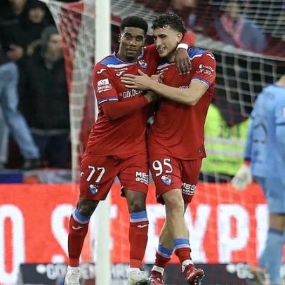 Gil Vicente goleia Famalicão e regressa ao quarto lugar
