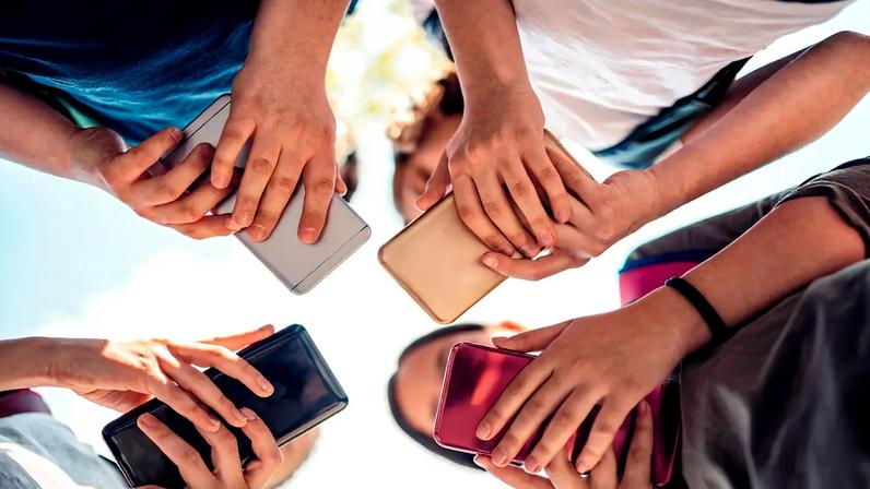 PSD propõe limitar acesso de menores de 16 anos às redes sociais