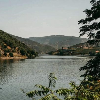 Rio Douro entra em saturação e Peso da Régua pondera evacuação