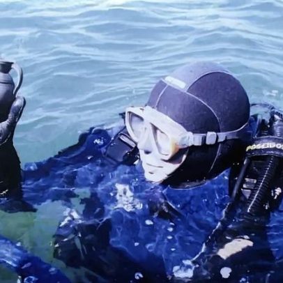 Carro cai na água junto a barragem em Serpa