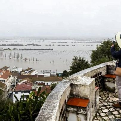 Câmara de Coruche alerta para risco de galgamento do muro por mau tempo