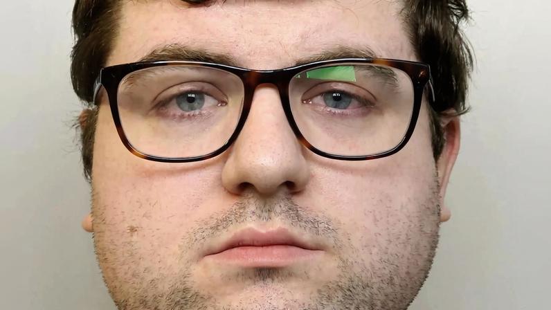 Nathan Bennett está acusado de vários crimes