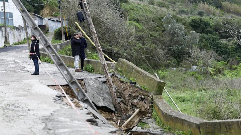 Derrocadas em Porto Brandão