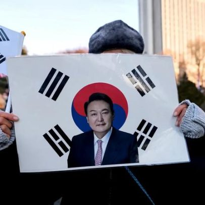 Presidente deposto da Coreia do Sul é condenado a prisão perpétua