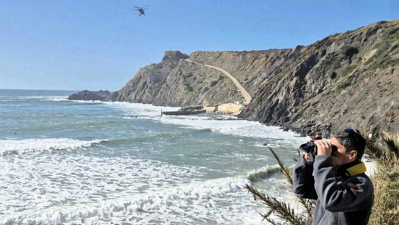 Autoridades alargam perímetro de buscas por desaparecido em Aljezur