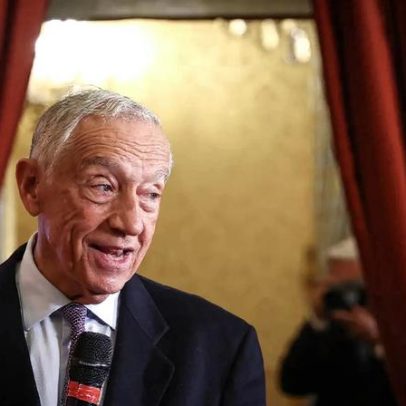 Marcelo afirma que é altura de silenciar e deixar o papel decisivo para Seguro