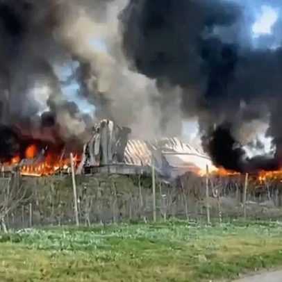 Armazém incendiado em Óbidos será demolido
