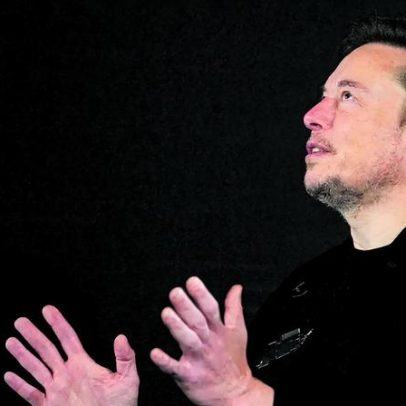 Elon Musk é alvo de críticas à proposta espacial