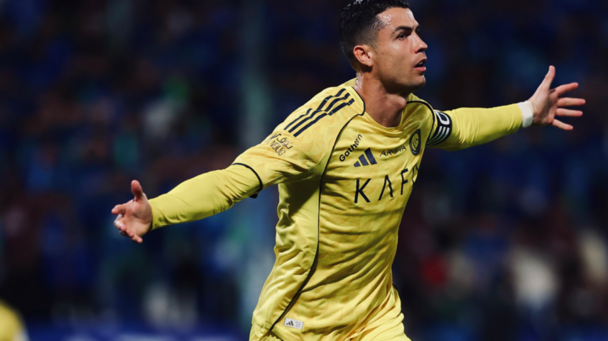 Cristiano Ronaldo marca no regresso aos relvados