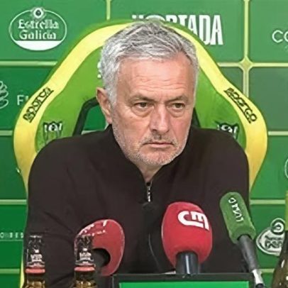 Mourinho admite dificuldade em reduzir diferença de 12 pontos