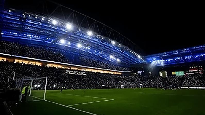 Villas-Boas antecipa renovação do Dragão com melhor controlo da temperatura